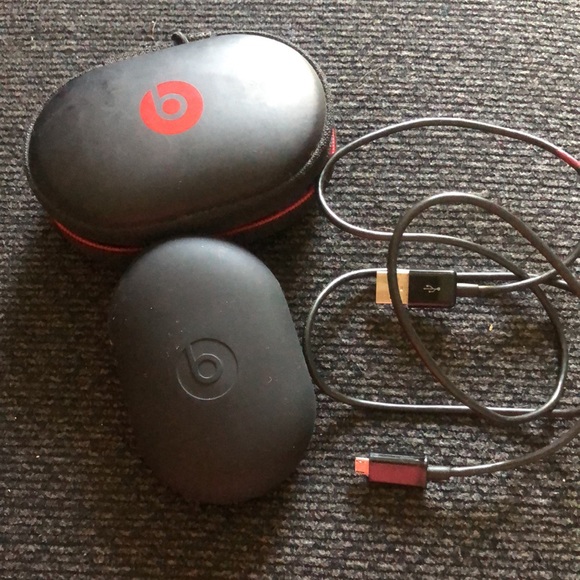 ❤️SOLD❤️ Beats by dr.dre - Picture 2 of 3